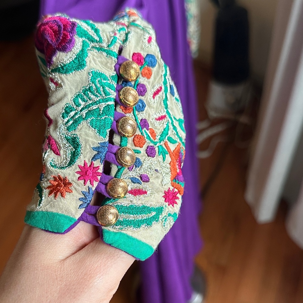 Purple Embroidered Sleeve Dress - Picture 3 of 8